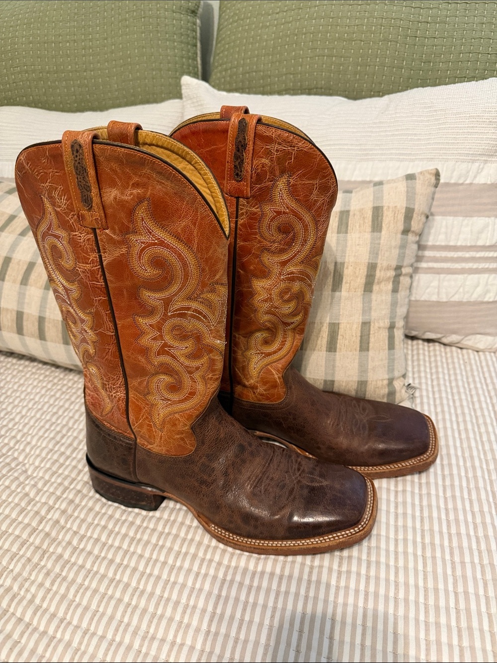 Old West Two-Tone Brown and Rust Embroidered Western Cowboy Boots